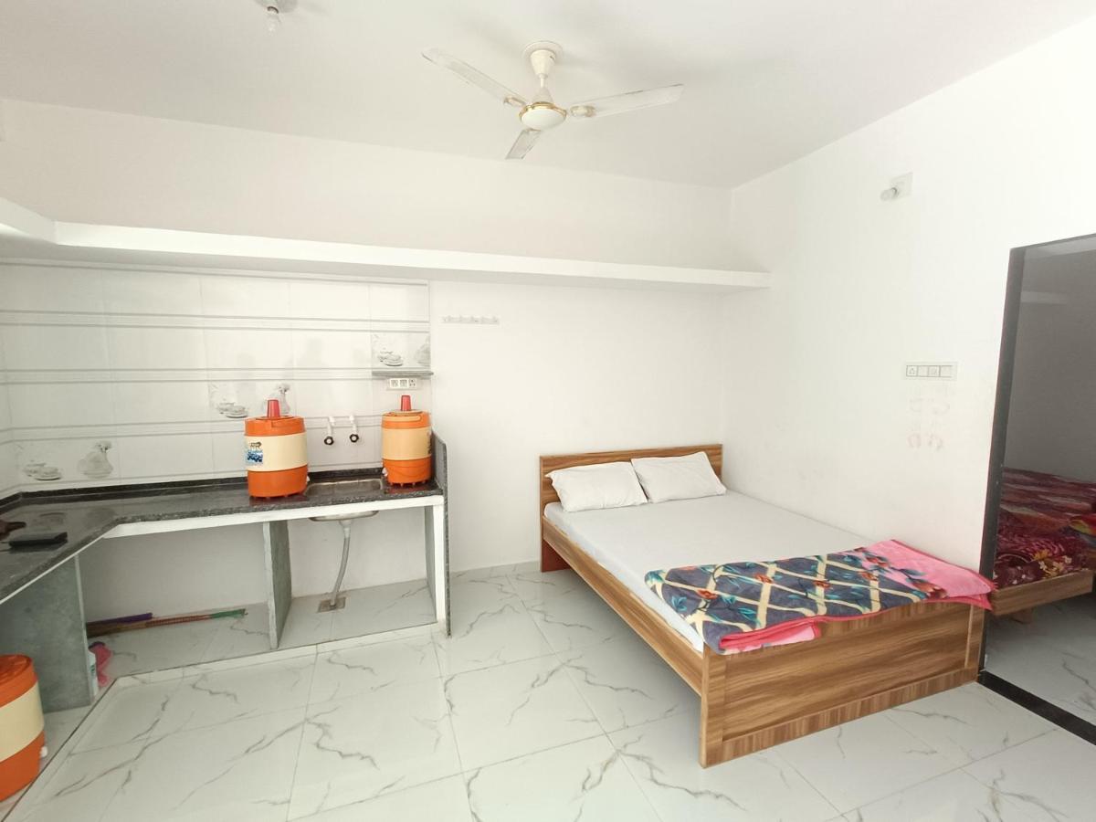 Shiv Shakti Homestay Kevadia Exterior photo
